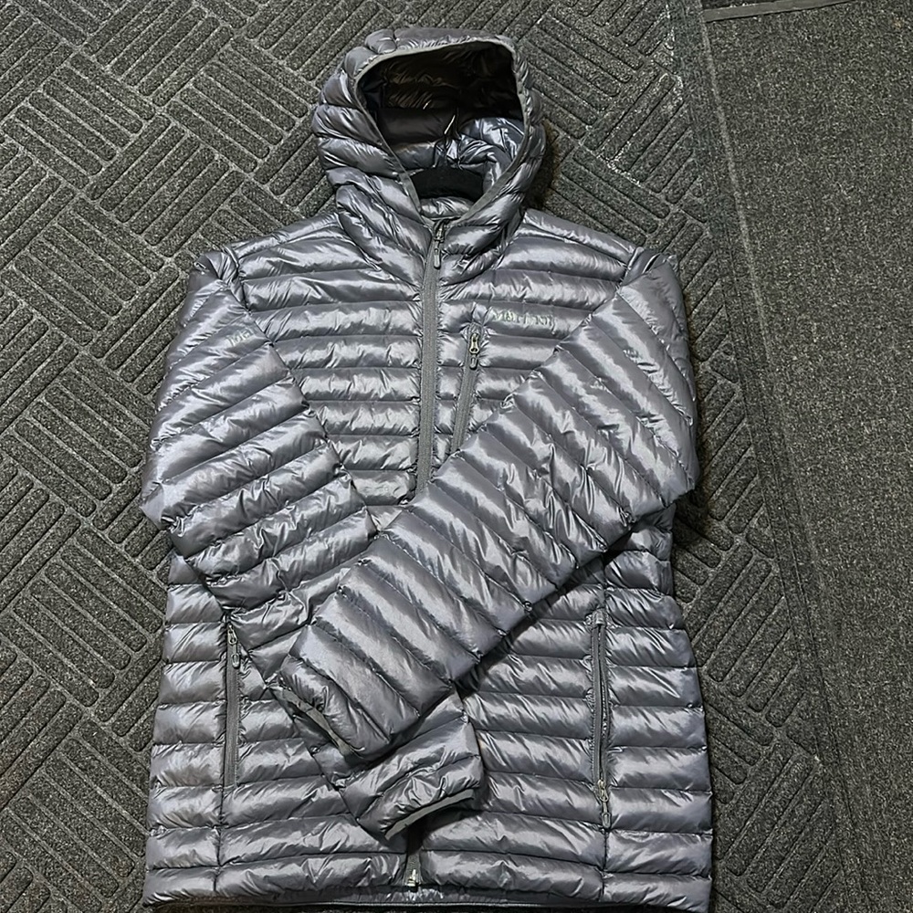 Marmot puffer jacket.  Steel grey.  Men’s medium.